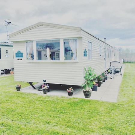 Static Caravan Marine Holiday Park Rhyl Eksteriør billede